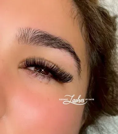 Mega volume lash extensions from the Elegant Lashes By Katie service portfolio