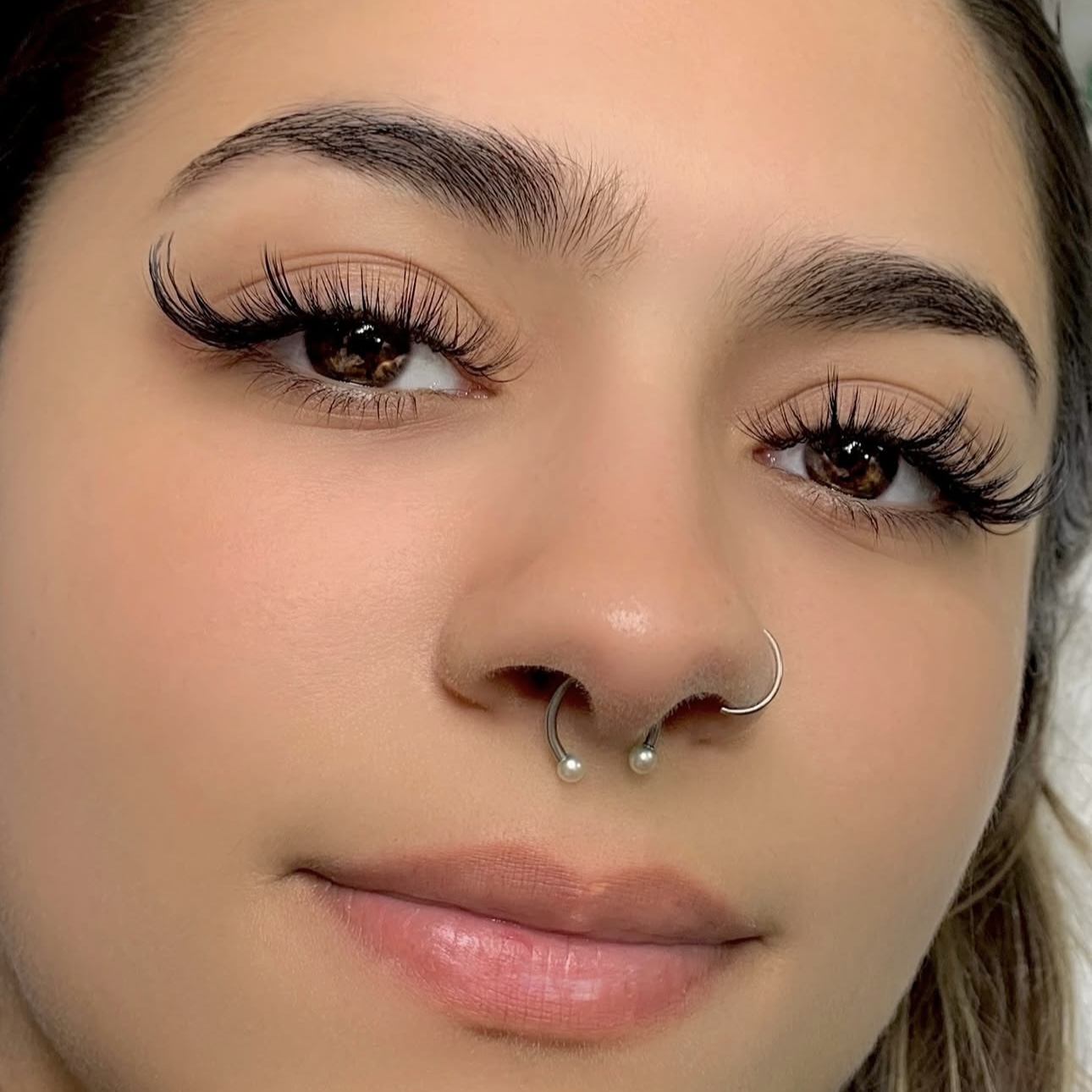 Wispy cat eye lash extensions Orange County - Professional Russian volume lashes OC results